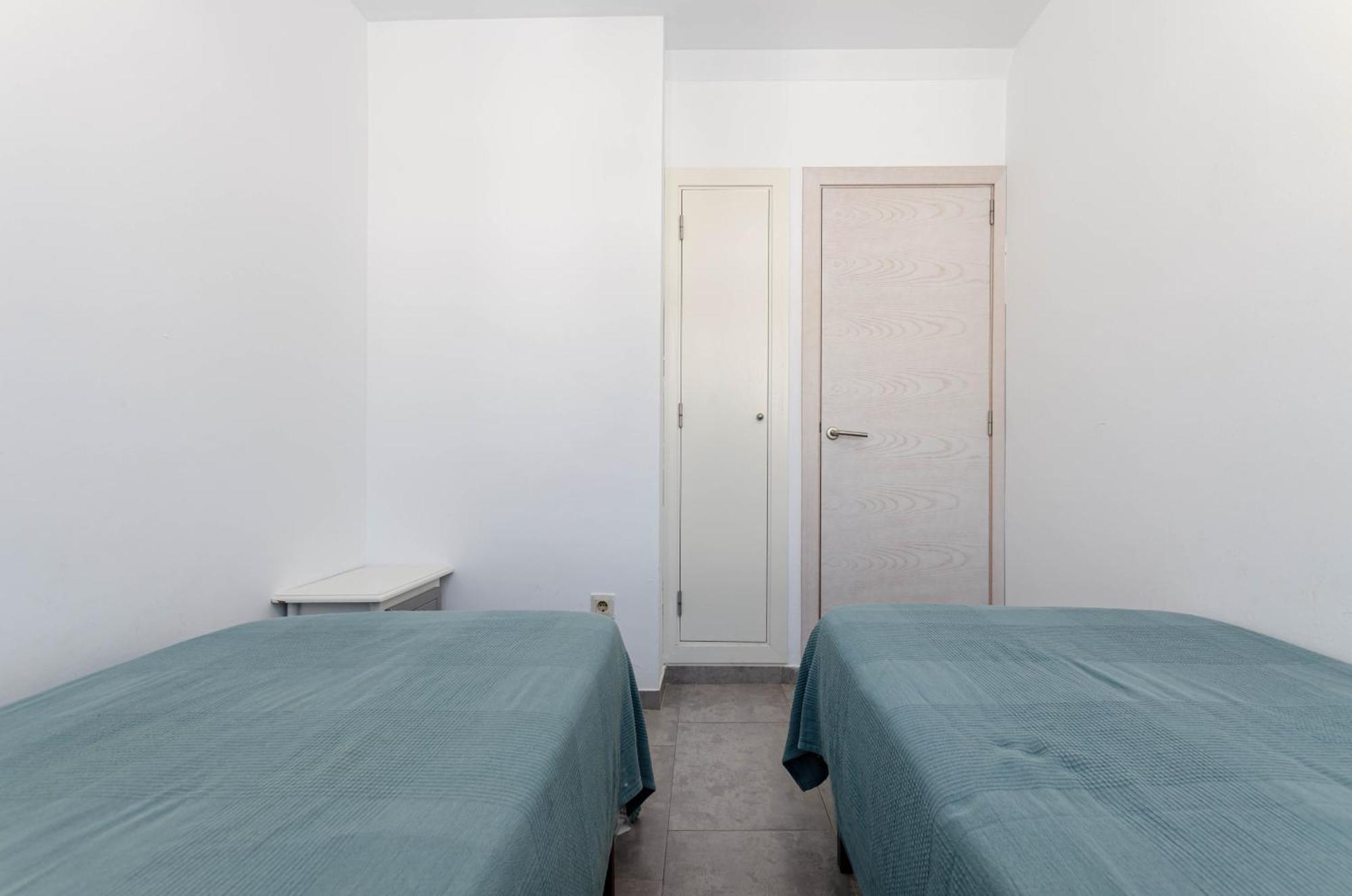 Alcudia Apartments Port de Alcudia  Екстер'єр фото